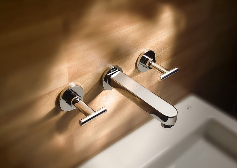 Diseño de baño grifo integrado moai