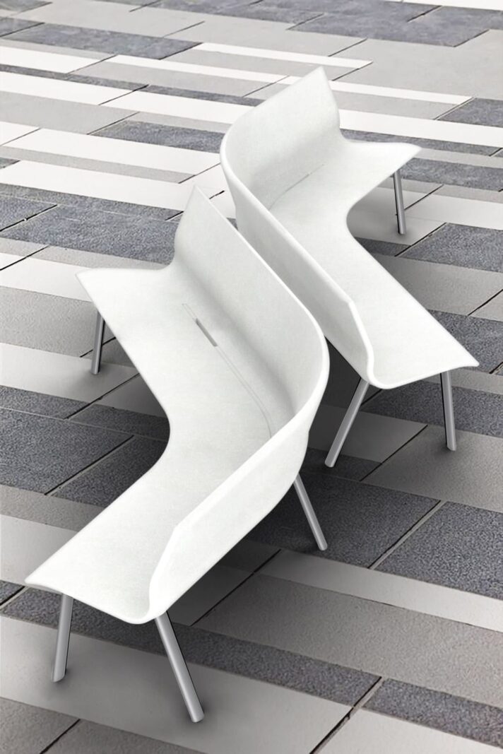 Banco Vilnius Duplo confortable.