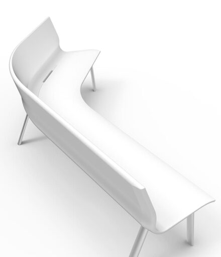 Banco Vilnius Duplo de Escofet innovador.