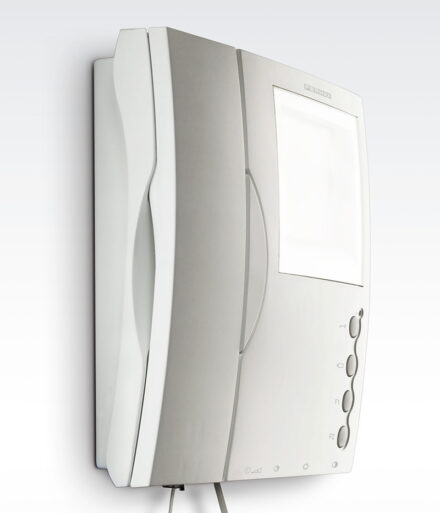 Diseño para Fermax del teléfono mural Loft.