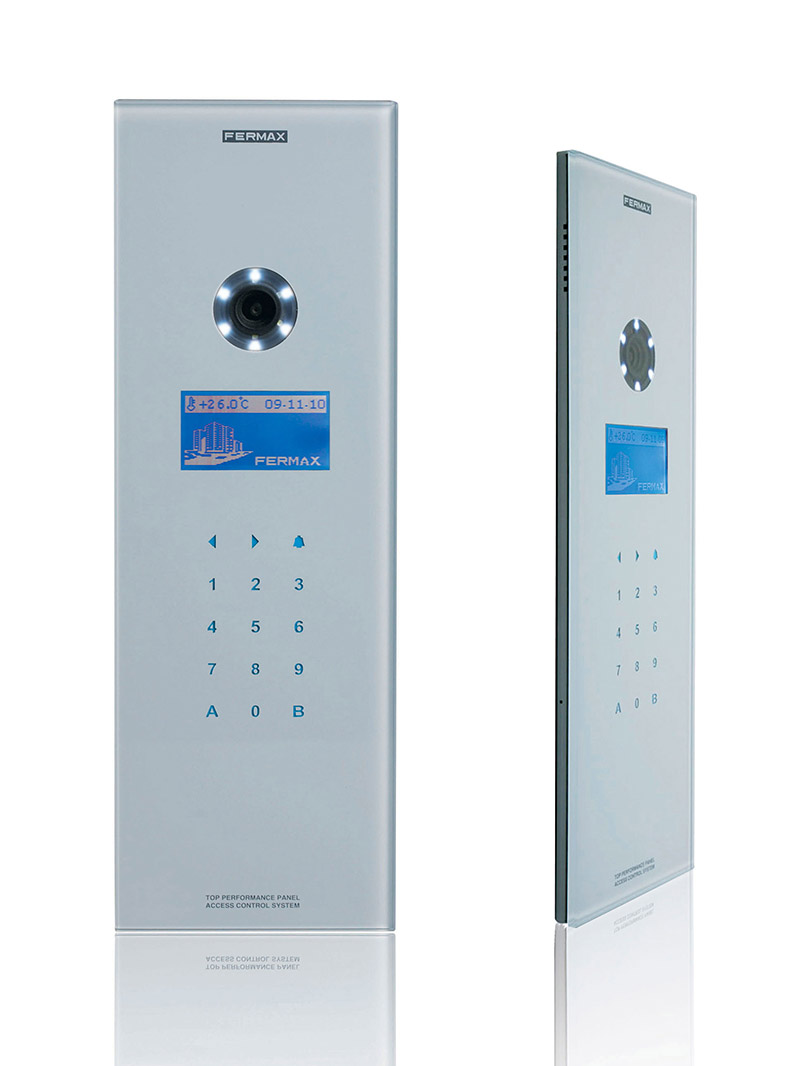 Videoportero de Fermax de materiales premium.