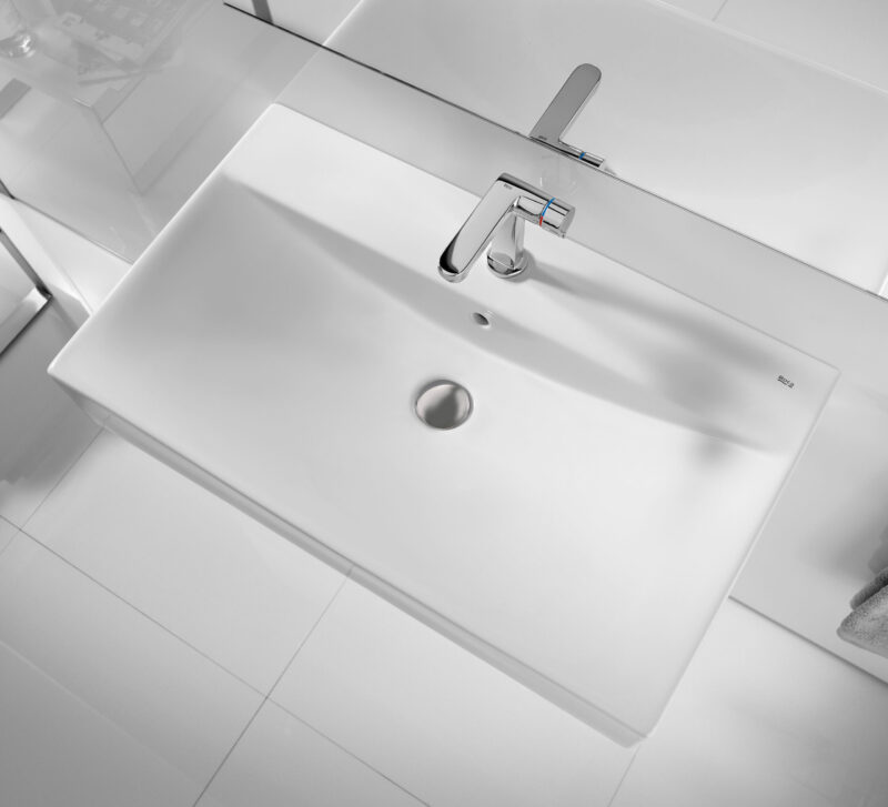 Diseño de baño lavabo prespectiva diverta