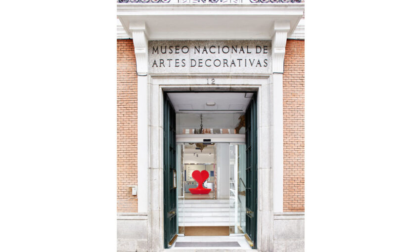 Cesión de piezas al MNAD